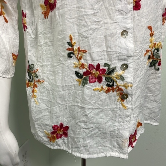 Kindred boho white button down embroidered blouse small - Picture 4 of 7